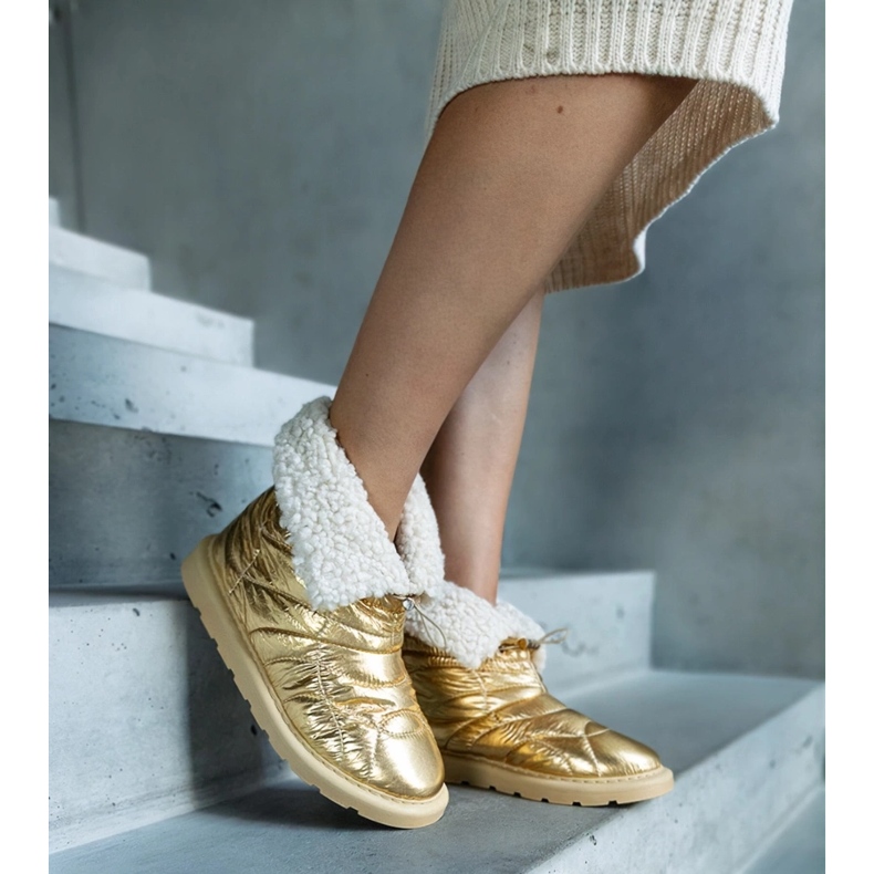 Caellita kullanväriset lumisaappaat hihansuilla kultainen 1