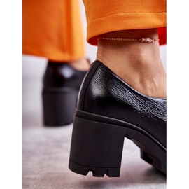 Lemar mustat nahkaiset korkokengät kullalla koristellulla 2