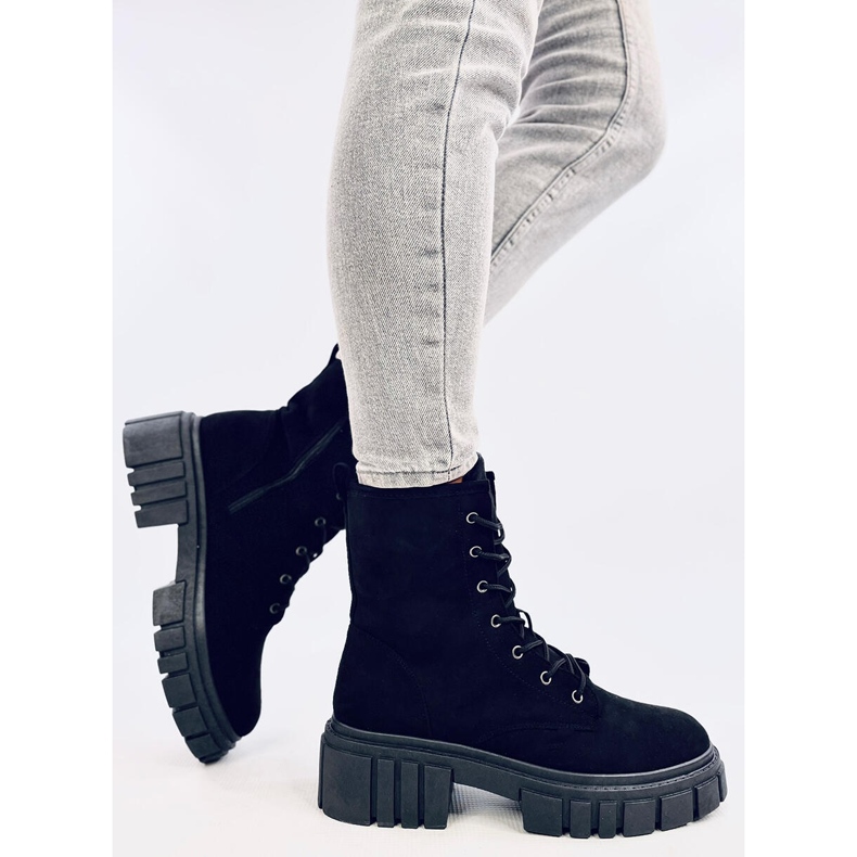 Kelis Mustat nauhakengät 2