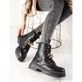 Mukavat muotityöntekijät musta 1