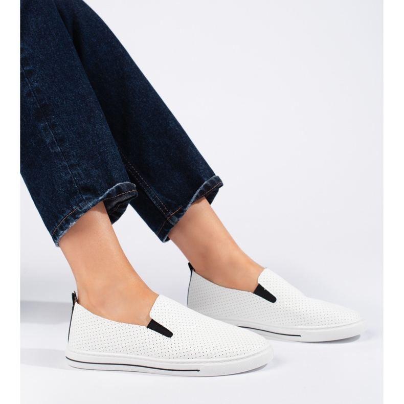 Naisten valkoiset harjakattoiset lenkkarit valkoinen 1