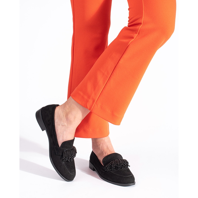 Naisten mokkanahkaiset mokasiinit helmillä musta 2