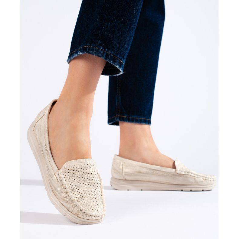 Naisten beige-loaferit 2