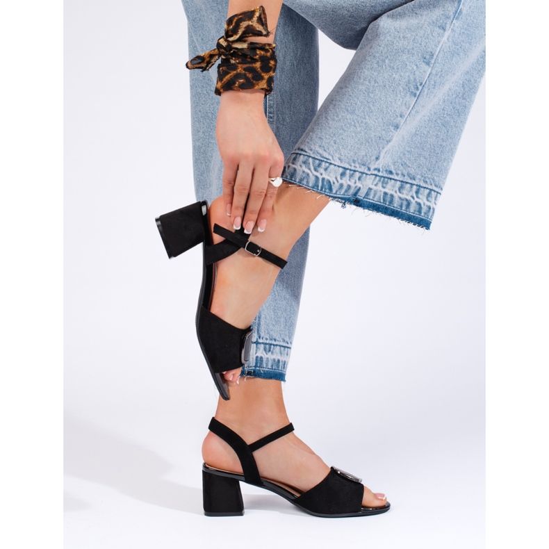 Mustat tyylikkäät Sergio Leonen korkeakorkoiset sandaalit 1