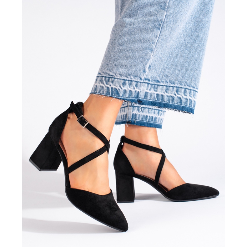 Sergio Leonen mokkanahkaiset mustat naisten pumput 1