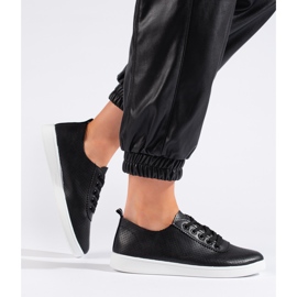 Mustat naisten kengät 1