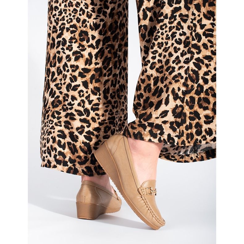 Beiget naisten mokasiinit soljella 2