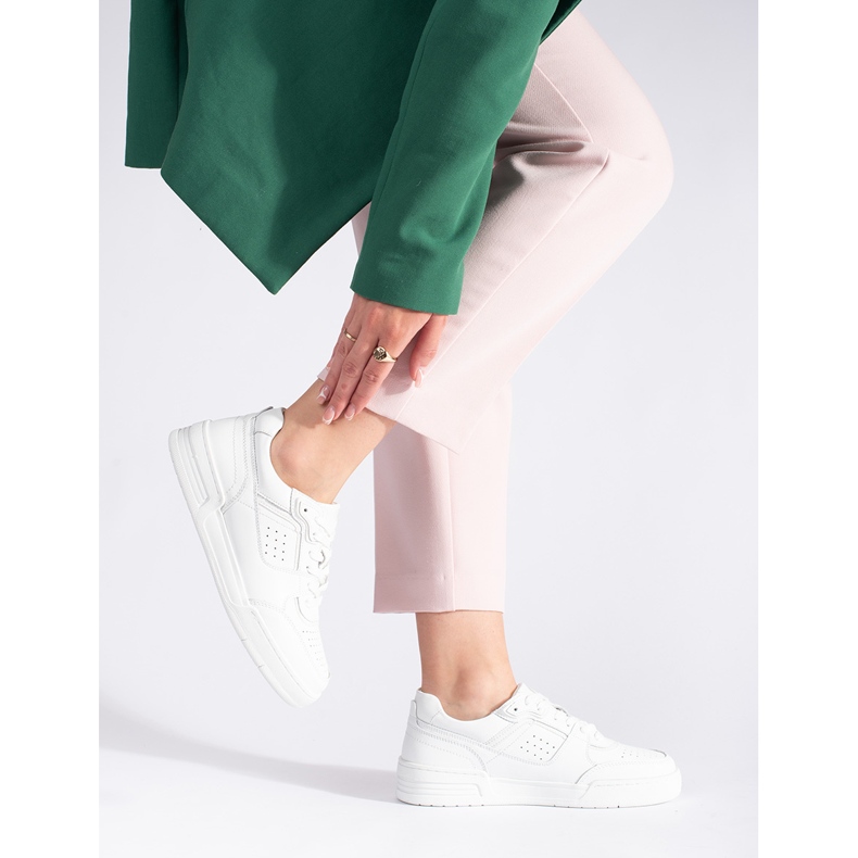 Lavalla valkoiset lenkkarit valkoinen 1