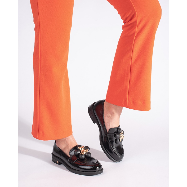 Naisten mustat kiiltohousut, joissa on nalle 2