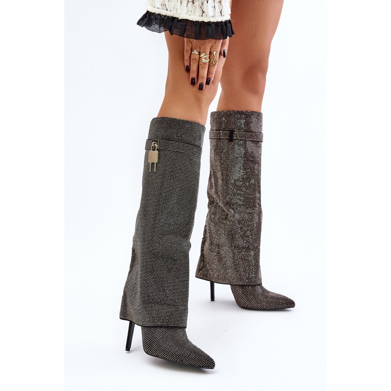 Mustat Enathlin-koristeiset Slip-On-korkokengät, joissa käännettävä varsi 2