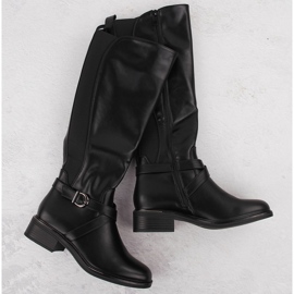 Naisten saappaat joustavalla kumilla, eristetty, musta eVento 7496 1