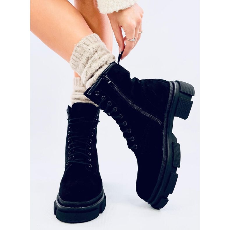 Dazy Black mokkanahka työntekijät musta 1 Dazy Black mokkanahka työntekijät musta 1