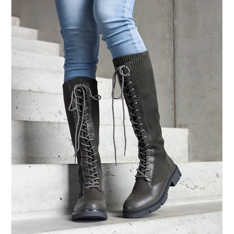 Veradin vihreät slip-on saappaat joustavalla päällisellä 1