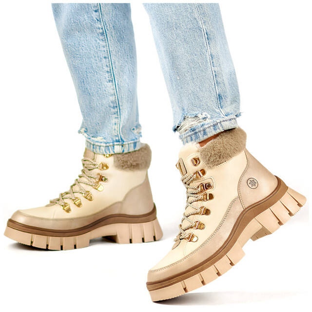 Naisten eristetyt saappaat, beige CC-44CREM 1