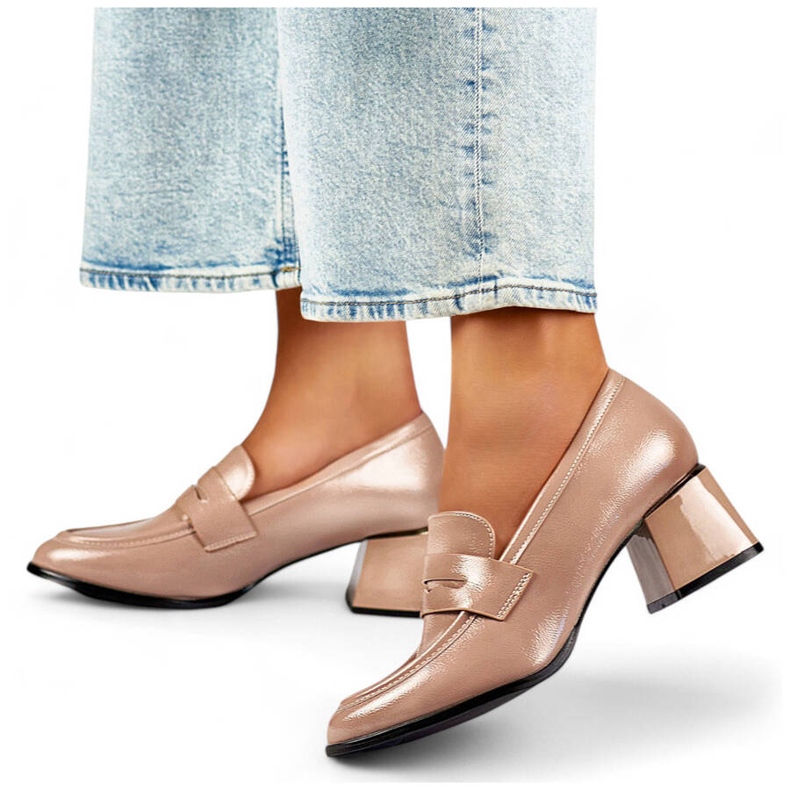 Naisten beigenväriset patentoidut korkokengät GD-FL471BE 1