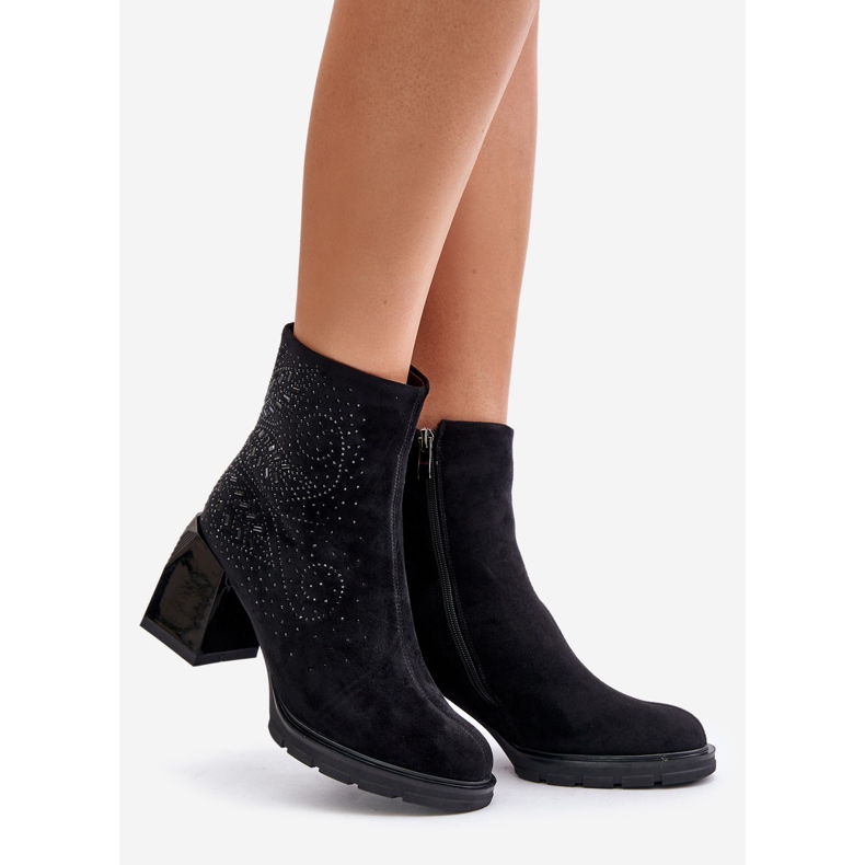 S.Barski Eristetyt naisten saappaat korkokengillä koristeellisella D&amp;A MR880-130 mustalla 1