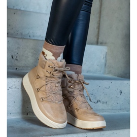 Rosemarien beige-nilkkurit, joissa paksu pohja 2