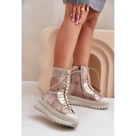 Nahkaiset mokkanahkasaappaat lämpimällä alustalla Maciejka 06565-04 beige 2