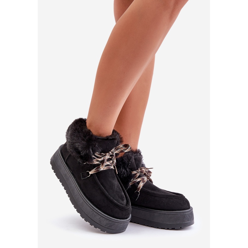 Naisten matalat lumisaappaat, joissa turkis, musta Neathren 1