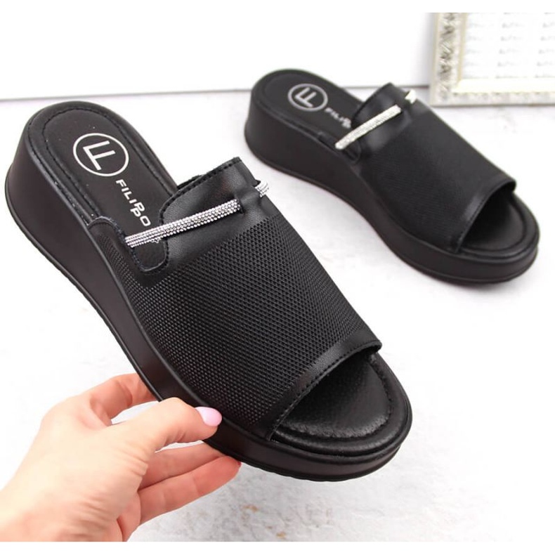 Filippo W PAW538A mustat nahkaiset kiilamuulit 1