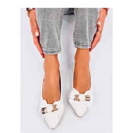 Valkoiset nallebaleriinat valkoinen 1