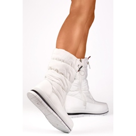 Naisten lumisaappaat, jotka on eristetty Eco-Fur 8302W, valkoinen 1