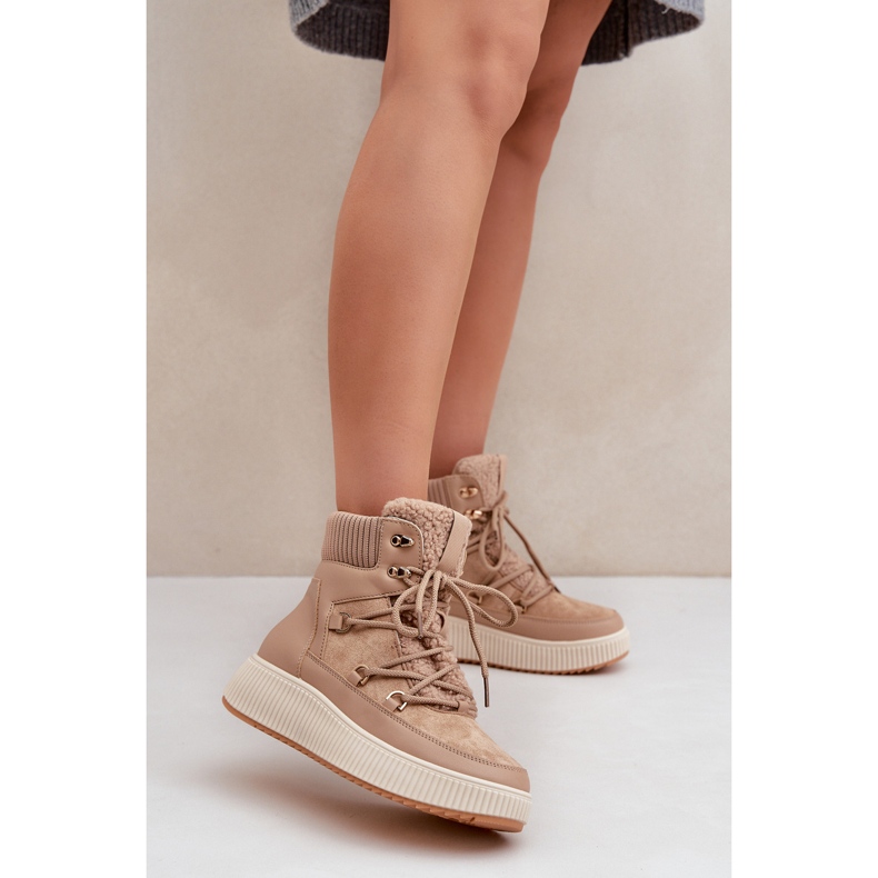 Ruskeat matalatasoiset lumisaappaat beige 2