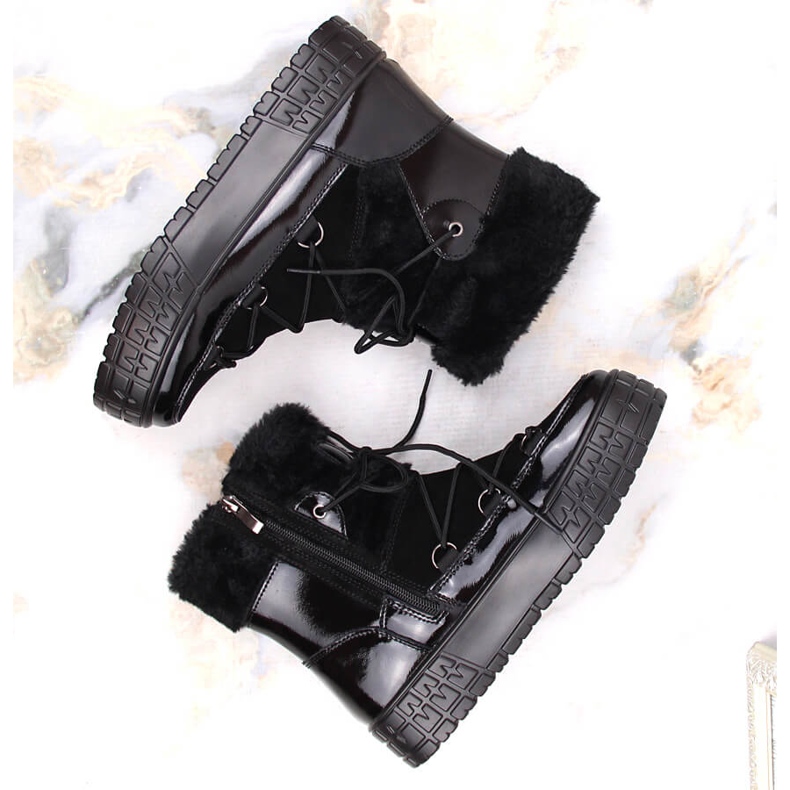 Filippon naisten lumilaskengät turkista, mustalla lakatulla turkilla 2