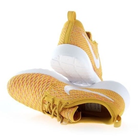 Nike Rosherun Flyknit W 704927-700 kengät oranssi 3