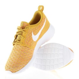 Nike Rosherun Flyknit W 704927-700 kengät oranssi 5