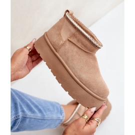 Beiget lumisaappaat alustalla koristeellisella brodeerauksella 2