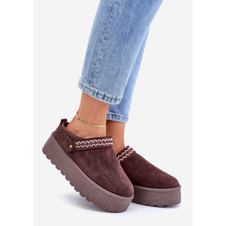 Suklaaiset lumisaappaat koristeellisella brodeerauksella ruskea 1