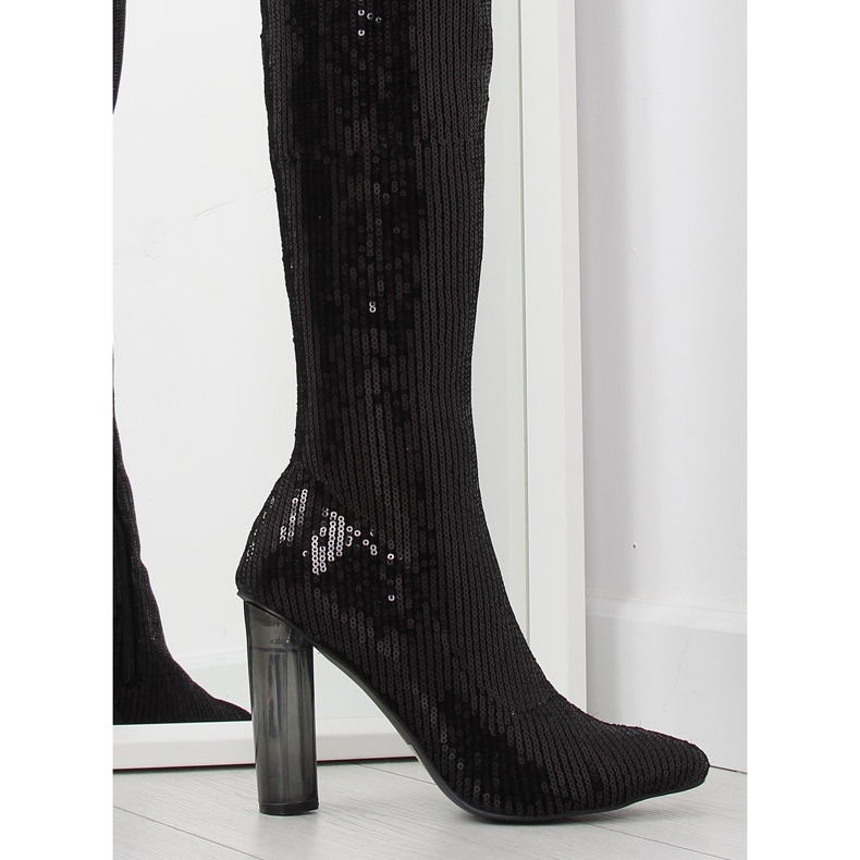 Mustat paljetteiset reisisaappaat AE55P mustat 1