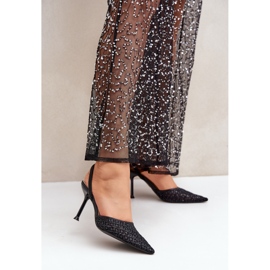 Mustalla glitterillä koristeltu avokorkokengät 2