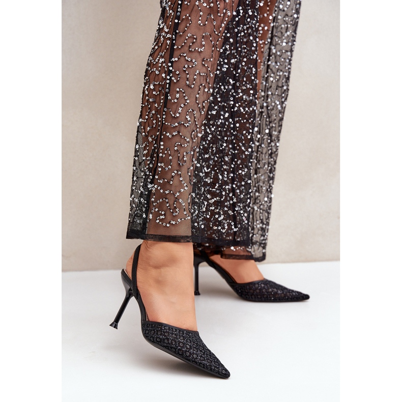 Mustalla glitterillä koristeltu avokorkokengät 2