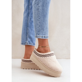 Naisten beige-alustaiset lumisaappaat 1