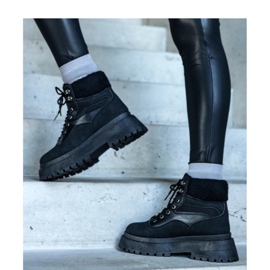 Best - Solean mustat tennarit paksulla pohjalla ja turkisella 1