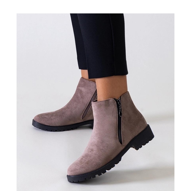 Ruskeat saappaat metallisisäkkeillä, ekologinen mokka Branda - Solea 1