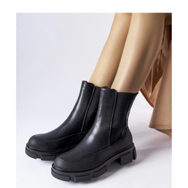 Mustat nilkkurit, joissa joustava päällinen Faisal - Solea 1