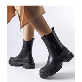 Mustat nilkkurit, joissa joustava päällinen Faisal - Solea 2