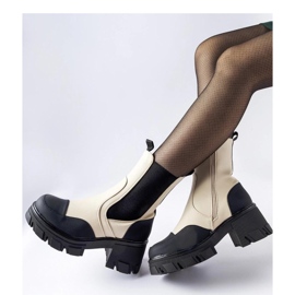 Beiget ja mustat massiiviset nilkkurit Mafaldalta - Solea 1