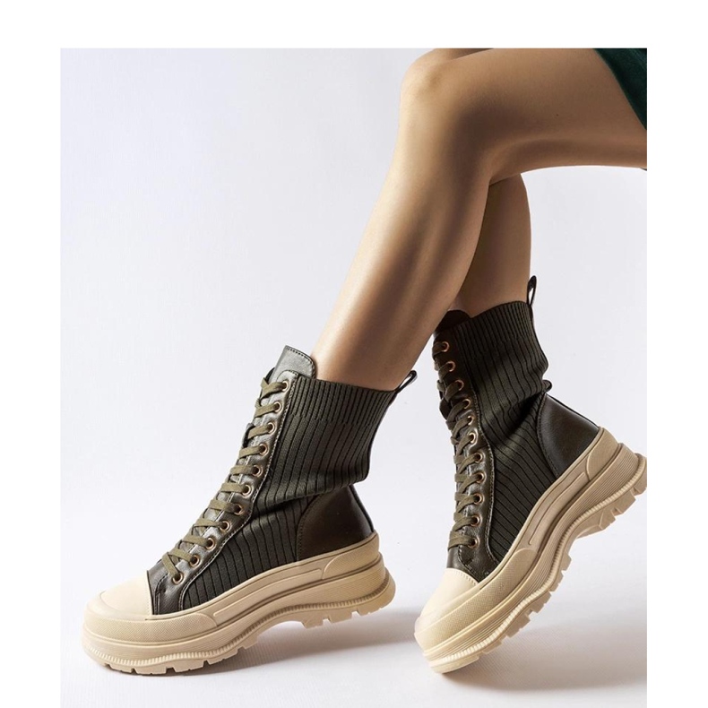 Tummanvihreät nilkkurit vaalealla paksulla pohjalla Vitto - Solea 1