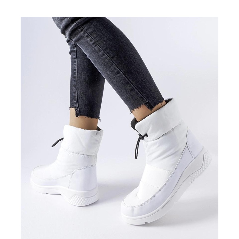 Valkoiset naisten eristetyt lumisaappaat valkoinen 1