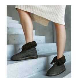 Vihreät eristetyt lumisaappaat rannekkeella Caellita - Solea 1