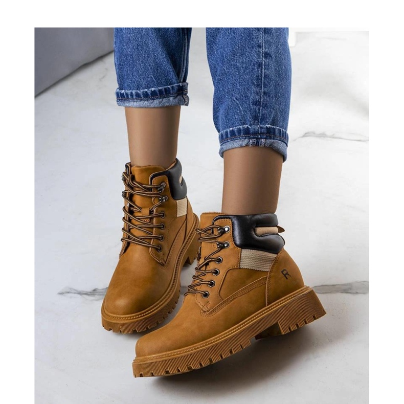 Ruskeat eristetyt vaelluskengät Nadel - Solealta 1