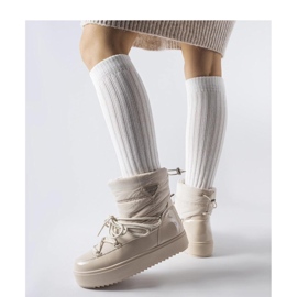 Beiget eristetyt lumisaappaat, joissa joustava Oslavia - Solea 1