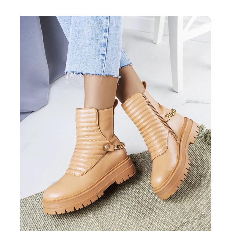 Pareda - Solea beige-eristetyt nilkkurit ketjulla 1