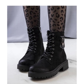 Mustat mokkanahkaimet 1