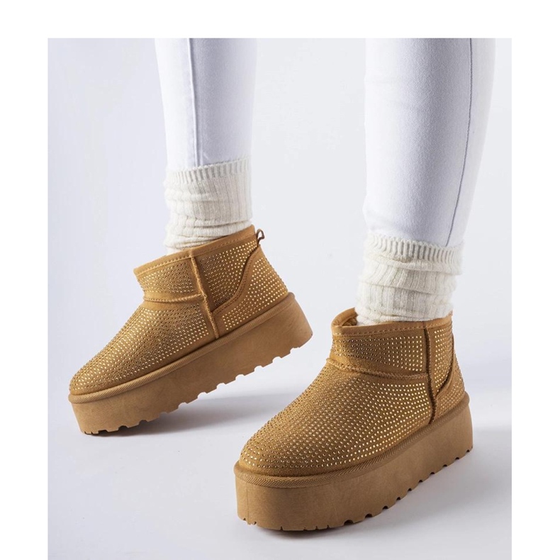 Ruskeat lumisaappaat zirkoneilla 1