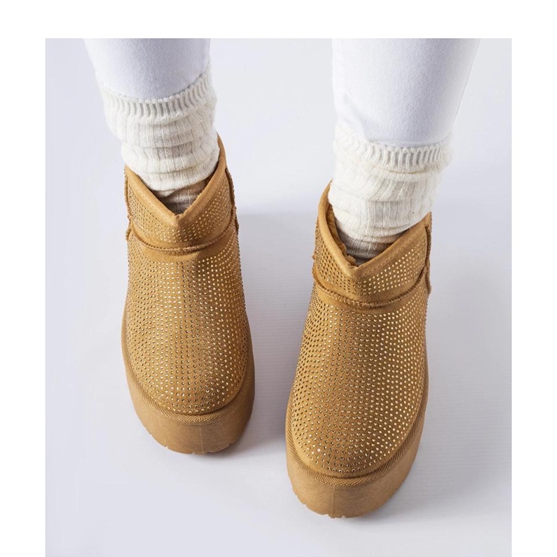 Ruskeat lumisaappaat zirkoneilla 2